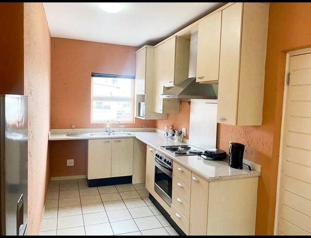 2 BEDROOM PROPERTY TO RENT IN LONEHILL